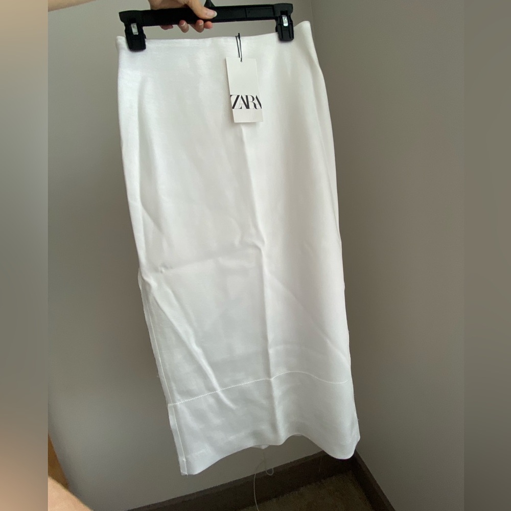 Zara Satin Effect High Waist Midi Skirt Back slit Oyster White Thick NWT - Picture 7 of 16